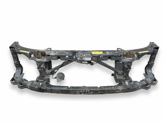 передняя панель крепления облицовки (телевизор) Land Rover Discovery 3 поколение L319 2006, 2.7 л., TD, 276DT, дизель, АКПП, zermatt silver / 798, внедорожник 5 дв., полный привод, правый руль, DIN500016
