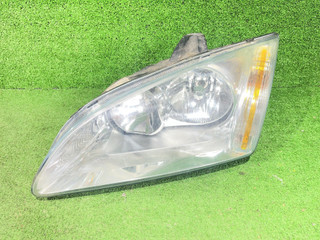 Фара галоген левая Ford Focus 2 поколение 2007, 1.6 л., i, HWDA, бензин, 5МКПП, moondust silver / o3, хетчбэк 5 дв., передний привод, правый руль, 4M51-13W030-BE