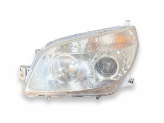 Фара галоген левая Daihatsu Terios 2 поколение J200 2008, 1.5 л., i, 3SZ-VE, бензин, 5МКПП, black, внедорожник 5 дв., полный привод, правый руль