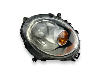 Фара галоген правая Mini Cooper 2 поколение R56 2008, 1.4 л., i, N12 B14 A, бензин, 6МКПП, pure silver / 900, хетчбэк 3 дв., передний привод, правый руль, 0301225701, 63122751266, 2751266