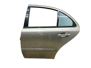 дверь задняя левая Mercedes-Benz E-Класс W211/S211 2005, 2.2 л., CDi, дизель, АКПП, prata brilhante / 744, седан, задний привод, правый руль, A2117300105