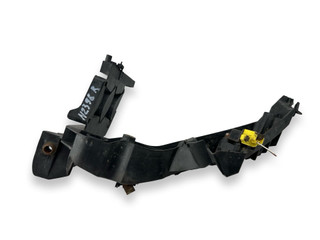 крепление фары левой Audi A4 B8/8K 2010, 2.0 л., TDi, CAHA, дизель, 6МКПП, ibisweiss / ly9c, универсал, полный привод, правый руль, 8K0805608A