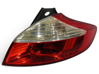 фонарь задний правый Renault Megane 3 поколение 2010, 1.5 л., DCi, K9K 832, дизель, 6МКПП, noir / nv676, хетчбэк 5 дв., передний привод, правый руль, 265500007R, 89319601