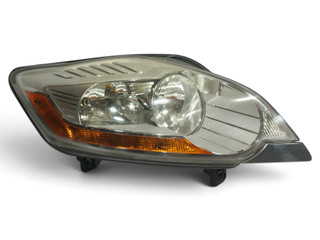 Фара галоген правая Ford Kuga 1 поколение 2009, 2.0 л., TDCi, G6DG, дизель, 6МКПП, moondust silver / o8, внедорожник 5 дв., передний привод, правый руль, 1LJ009696-04, 8V41-13W029-BE