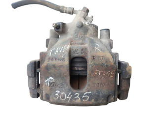 суппорт передний правый Toyota Avensis 2 поколение (T250) 2004, 2.0 л., дизель, МКПП, седан