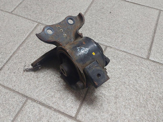 подушка крепления КПП Mazda 6 2006, 2.0 л., бензин