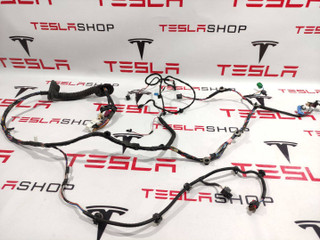 Электропроводка двери Tesla Model 3 1 поколение (2017 - 2026), 1067957-00-E