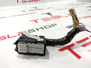 разъем (фишка) проводки Tesla Model Y 1 поколение 2020, 1489058-10-E, 34992-0001
