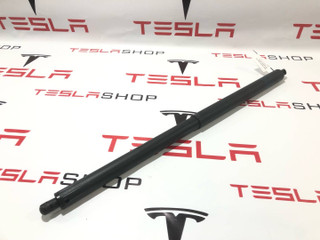 амортизатор крышки багажника (3-5 двери) Tesla Model S 1 поколение [2-й рестайлинг] 2022, 6006611-00-C