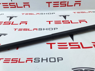 амортизатор крышки багажника (3-5 двери) Tesla Model X 1 поколение [рестайлинг] 2022, 1129698-00-A