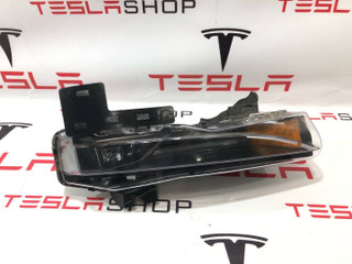 фара противотуманная правая Tesla Model X 1 поколение [рестайлинг] 2022, 1621195-00-C