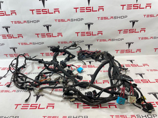 разъем (фишка) проводки Tesla Model X 1 поколение [рестайлинг] 2022, 1552584-00-C, 2552584-00-C