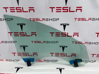 стекло двери передней левой Tesla Model 3 1 поколение 2019, 1077900-99-A