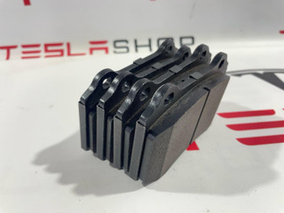 тормозные колодки Tesla Model S 1 поколение 2014, 6006438-00-B