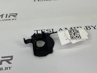 Кронштейн парктроника S11 (крепление к бамперу) Tesla Model 3 1 поколение 2022, 1088446-00