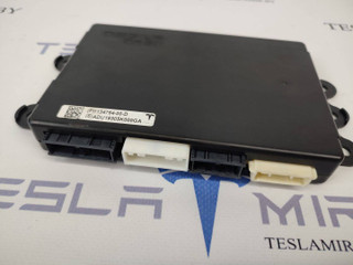 блок управления подвеской Tesla Model S 1 поколение [рестайлинг] 2019, 1134794-00