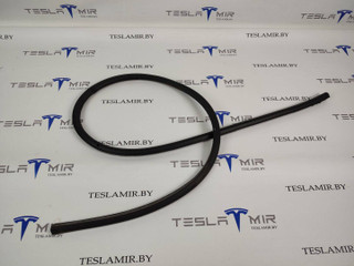 уплотнитель двери Tesla Model 3 1 поколение 2021, 1090493-00, 1090494-00
