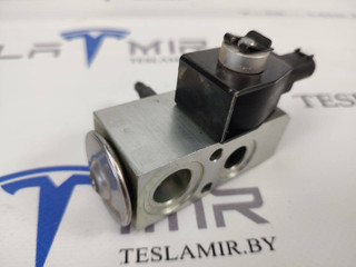 Клапан системы кондиционирования Tesla Model 3 1 поколение 2020, 1101878-00