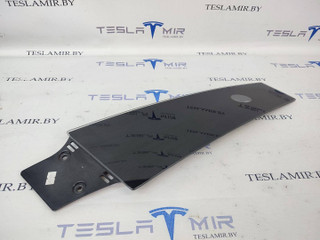 Накладка стойки B наружная левая Tesla Model S 1 поколение [рестайлинг] 2017, 1092306-00, 1083899-00