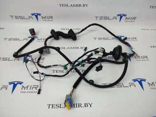 Электропроводка двери задняя левая Tesla Model S 1 поколение [рестайлинг] 2017, 1004425-00, 1005630-00