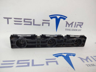 Кронштейн порога задний Tesla Model S 1 поколение [рестайлинг] 2017, 1003691-00