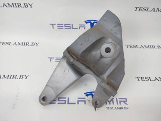 кронштейн двигателя Tesla Model S 1 поколение [рестайлинг] 2018, 1077751-00