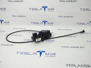 замок двери задней левой Tesla Model S 1 поколение [рестайлинг] 2018, 6008911-00, 6008911-99