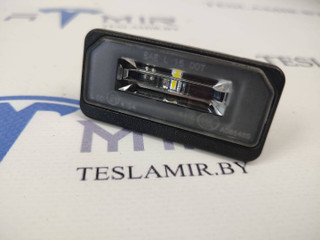 подсветка номера Tesla Model S 1 поколение [рестайлинг] 2017, 1034341-00