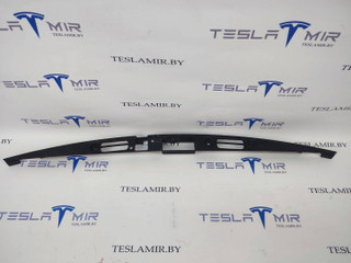 Кронштейн крепления молдинга крышки багажника Tesla Model S 1 поколение [рестайлинг] 2017, 1011685-00, 1011685-01