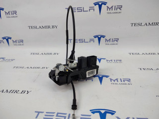 замок двери передней правой Tesla Model S 1 поколение [рестайлинг] 2017, 1039668-00, 6008912-00