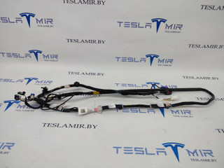 Электропроводка камеры и GPS модуля Tesla Model 3 1 поколение 2020, 1068787-00