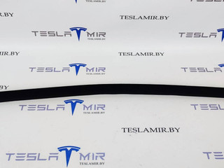 скрывающий зазор люка задний Tesla Model S 1 поколение [рестайлинг] 2018, 1048886-00