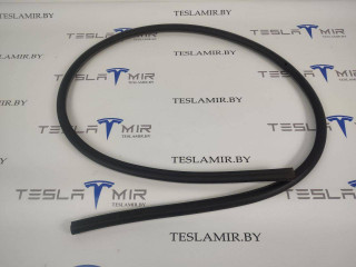 уплотнитель двери Tesla Model 3 1 поколение 2020, 1090508-00, 1090509-00