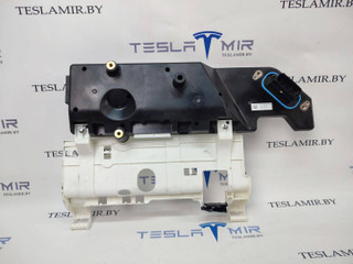 Контроллер основной батареи BMS Tesla Model 3 1 поколение 2020, 1106394-02