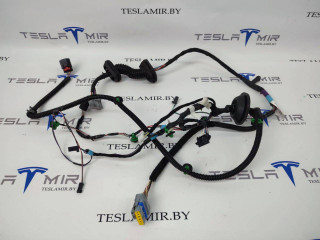 Электропроводка двери задняя левая Tesla Model S 1 поколение [рестайлинг] 2017, 1004425-00, 1005630-00