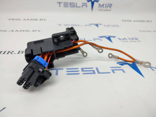 разъем (фишка) проводки Tesla Model 3 1 поколение 2022, 1091457-00