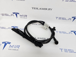 Дренажная трубка панорамной крыши передняя Tesla Model S 1 поколение [рестайлинг] 2017, 1008371-00, 6008684-00