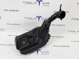 бачок омывателя Tesla Model 3 1 поколение 2022, 1096062-00, 1090850-00