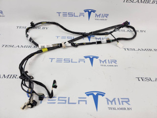 Электропроводка камеры и GPS модуля Tesla Model 3 1 поколение 2022, 1068787-00