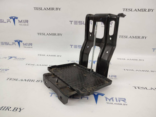 крепление аккумулятора Tesla Model S 1 поколение [рестайлинг] 2017, 1024085-00, 1028668-00, 1051743-00, 1031029-00, 1028669