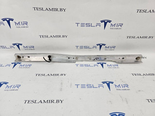 Планка (упорная) держатель кронштейна АКБ Tesla Model 3 1 поколение 2020, 1109808-00