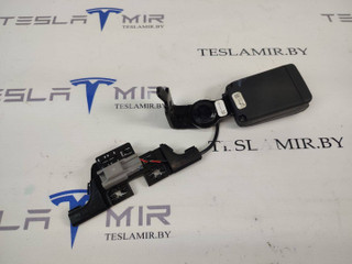 замок ремня безопасности Tesla Model 3 1 поколение 2020, 1085939-01