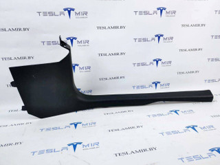 Накладка декоративная стойки А внутренняя правая нижняя Tesla Model 3 1 поколение 2023, 1086293-00
