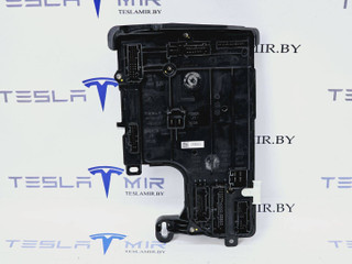 Блок управления BCM (бортовой сети) (Body Control Module) Боди Tesla Model 3 1 поколение 2023, 1567455-00, 1078673-90, 1078673-99, 1078673-32, 1497850-00, 1567359-00, 1567455-02