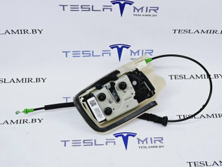 замок двери передней левой Tesla Model Y 1 поколение 2021, 1500672-00