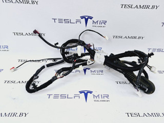 Проводка крышки багажника Tesla Model Y 1 поколение 2021, 1616689-00
