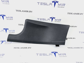 Накладка стойки С внутренняя левая нижняя Tesla Model Y 1 поколение 2021, 1494625-00, 1494670-00