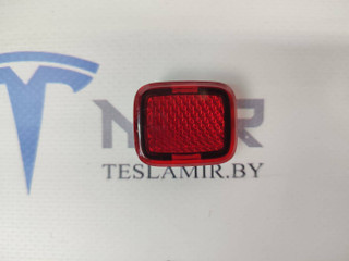 отражатель в дверь Tesla Model Y 1 поколение 2021, 1085105-00