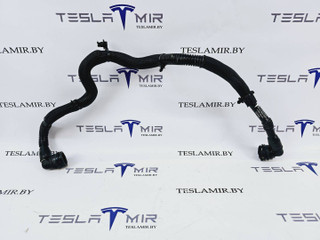 трубка охлаждающей жидкости Tesla Model S 1 поколение [2-й рестайлинг] 2022, 1472610-00