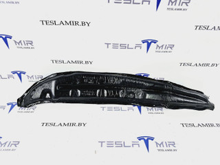 Шумоизоляция (уплотнитель) крыла (язык) правый Tesla Model S 1 поколение [2-й рестайлинг] 2022, 1050420-00